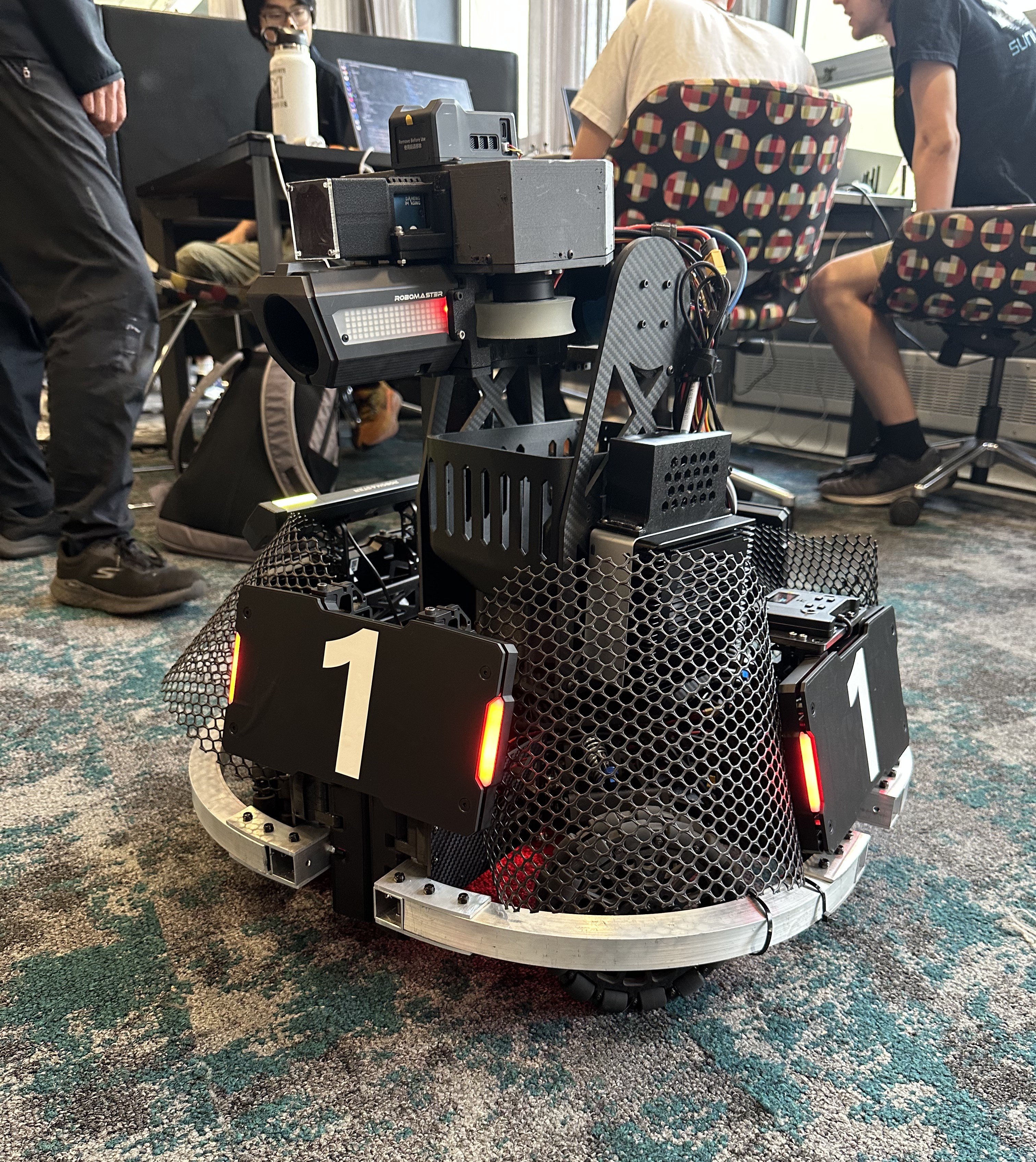 Hero robot detail